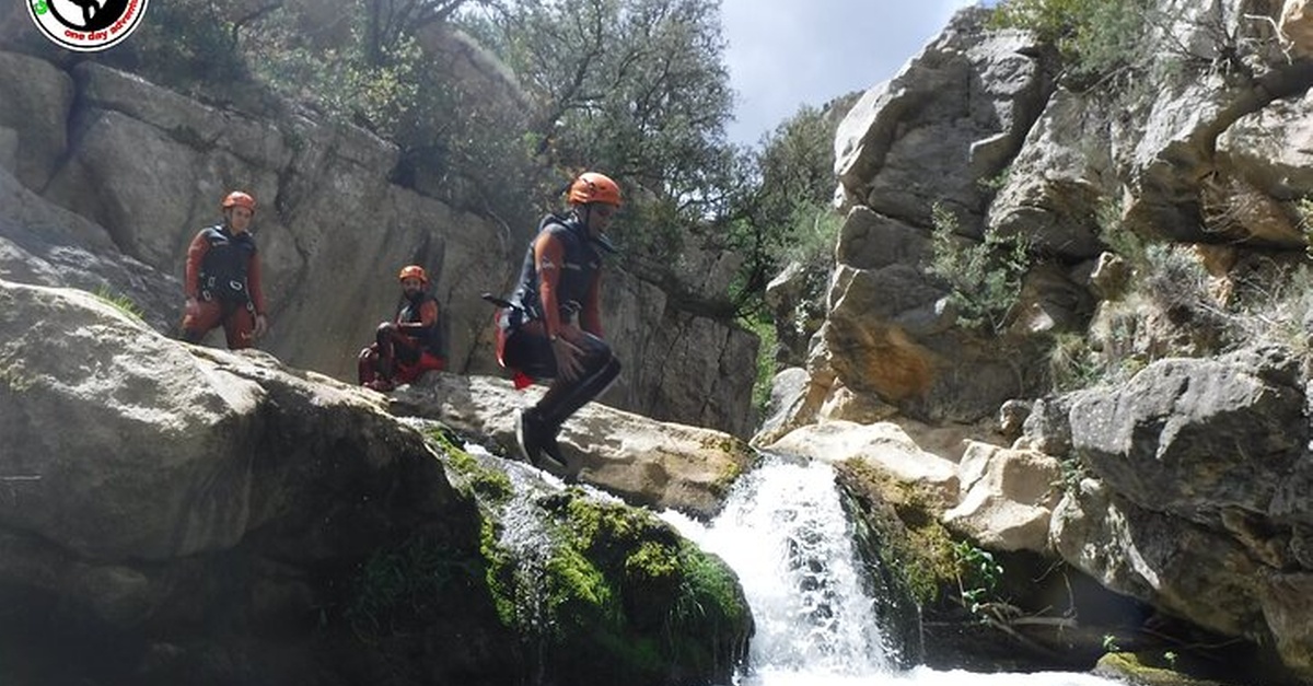 Actividad de barranquismo en Teruel ofrecida por Geoventur