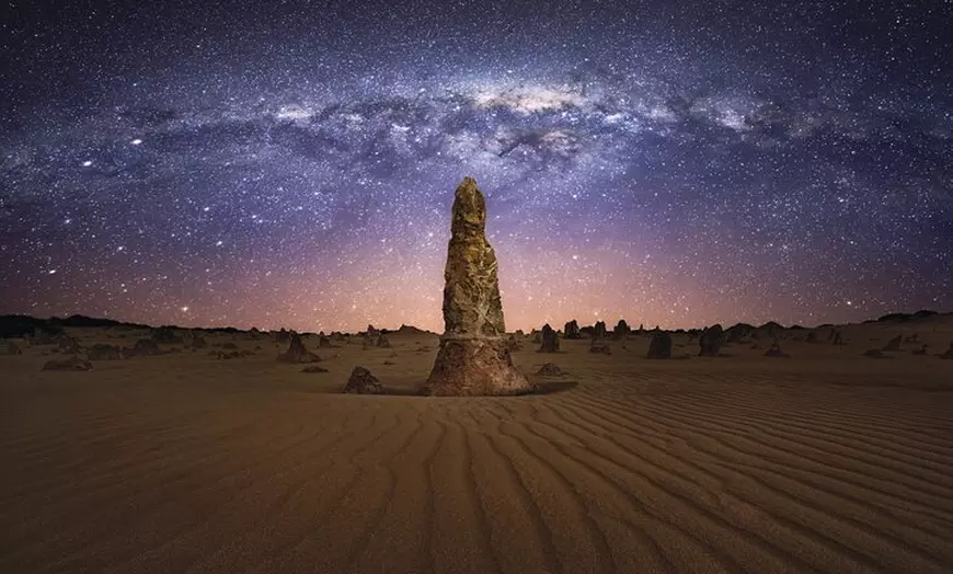 Image 1: Pinnacles Desert Sunset and Stargazing Adventure Tour