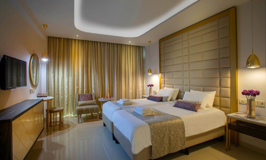 Image 2: ✈ CYPR | Protaras - Constantinos The Great Beach Hotel 5* - Naprzec...