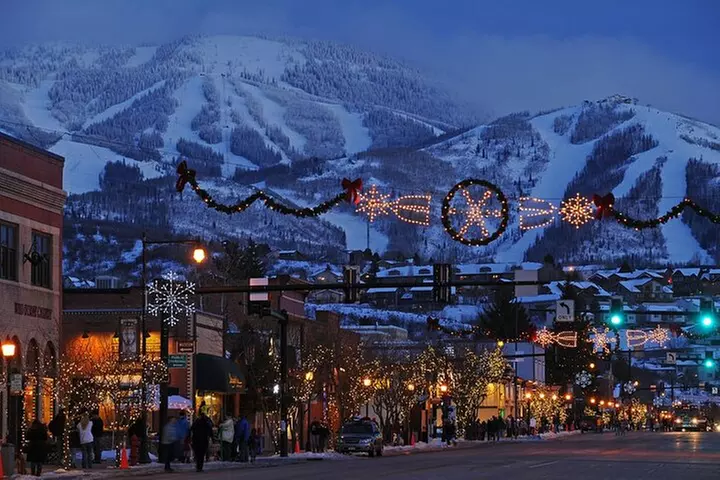 Private Transfer Denver Airport DEN to Hot Ski Resorts