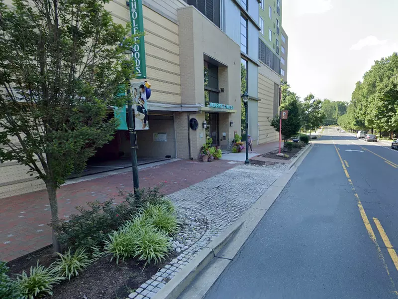 Parking at North Bethesda Market (NOBE) - Second Medium