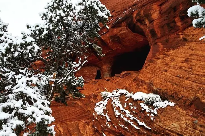 3.5 Hours Mystery Valley Group Tour - Second Medium