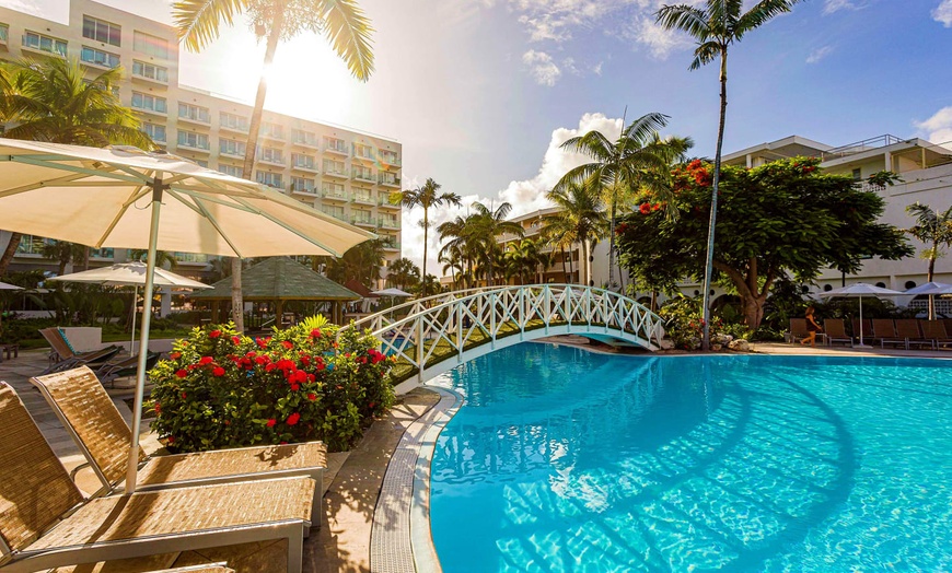 Image 20: ✈ NETHERLANDS ANTILLES | Sint Maarten - Sonesta Maho Beach Resort C...