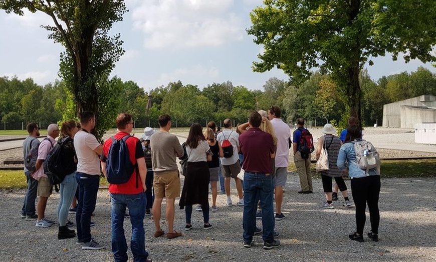 Image 4: Tour ab München mit dem Zug zur KZ-Gedenkstätte Dachau