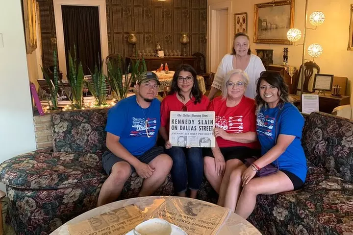 JFK Assassination Tour with JFK Museum and Oswald's Rooming House