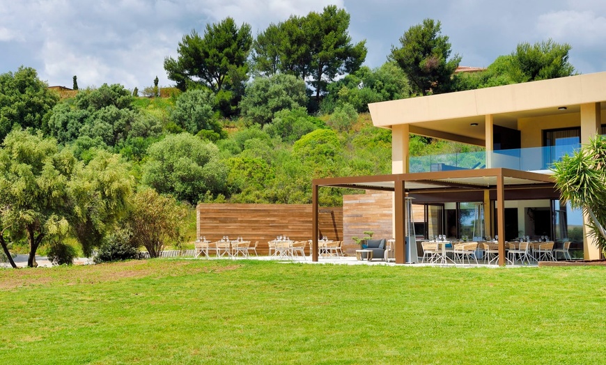 Image 13: ✈ CORSE | Propriano - Hôtel Bartaccia 4*, 2 nuit - Vue panoramique