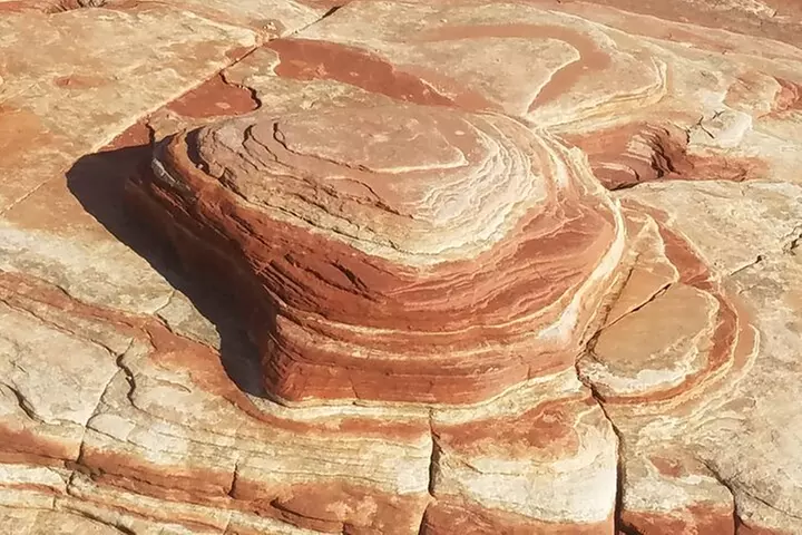 Valley of Fire Guided Hiking Tour From Las Vegas