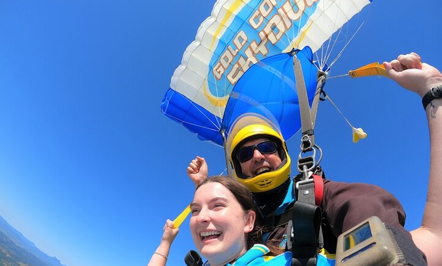 Image 3: Gold Coast Tandem Skydive