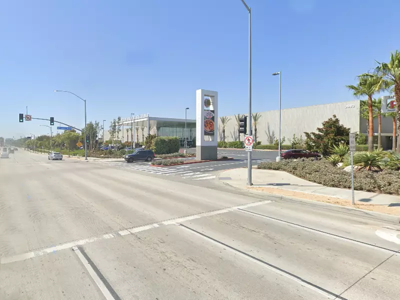 Event Parking at Hollywood Park Casino Garage - Primary Image