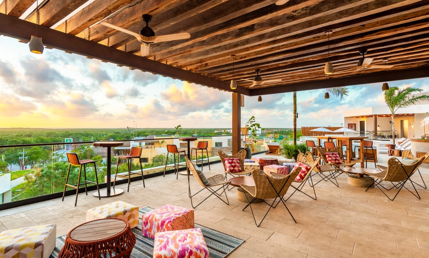 Image 7: ✈ MEXIKO | Tulum - Aloft Tulum 4*, 5 Nächte - Rooftop-Pool