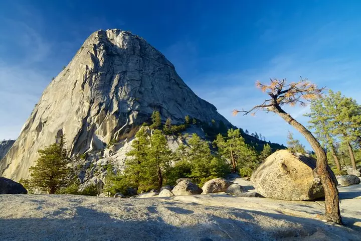 Yosemite National Park Self Guided Driving Audio Tour Guide