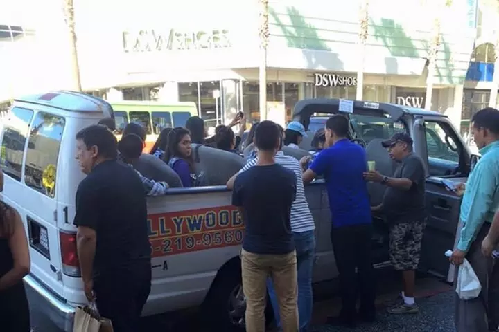 2-Hour Shared Celebrities Home Tours in Hollywood