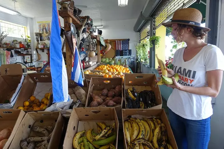Little Havana Food and Walking Tour in Miami