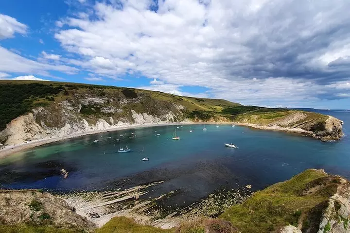 Lulworth Cove & Durdle Door Mini-Coach Tour from Bournemouth