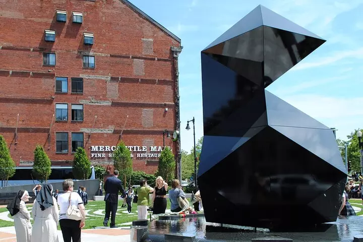 Boston's History and Highlights: A Self-Guided Audio Tour