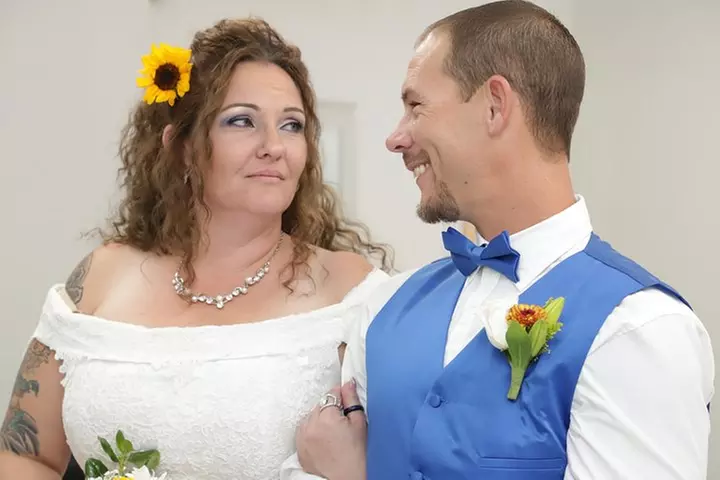 Las Vegas Wedding at Paradise Wedding Chapel
