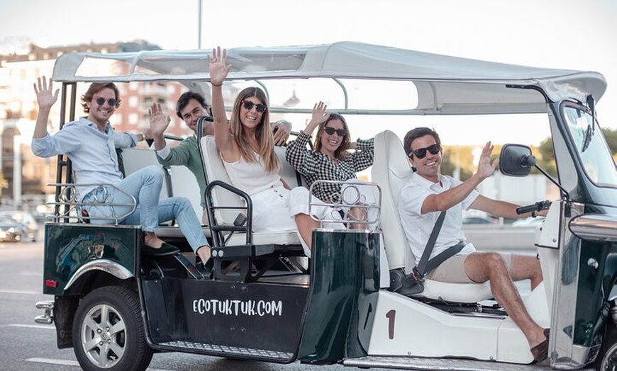 Image 8: Tour Experto Plus por Madrid en Eco Tuk Tuk Privado