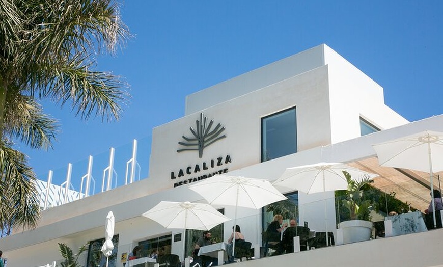 Image 16: Tour VIP en Málaga: Experiencia exclusiva en coche eléctrico