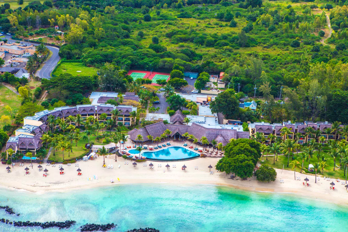 ✈ MAURITIUS | Flic en Flac - Sands Suites Resort & Spa - Adults onl...