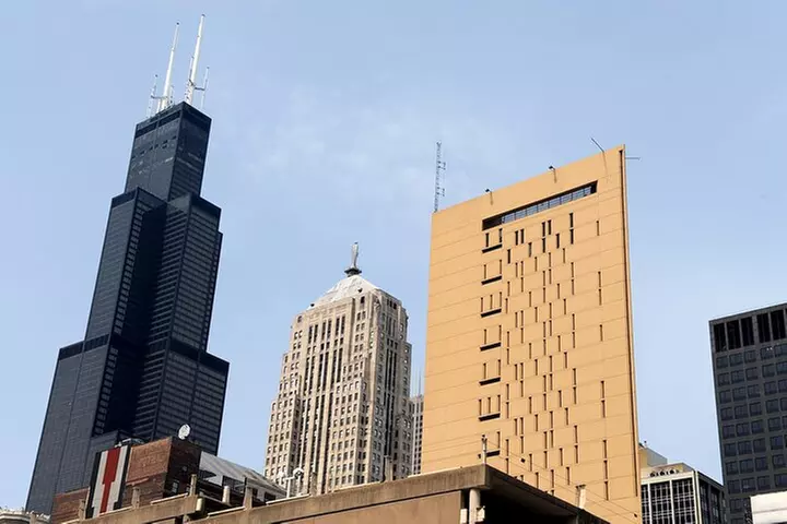 Chicago City Tour: Elevated Architecture Tour with Train Ticket Inc...