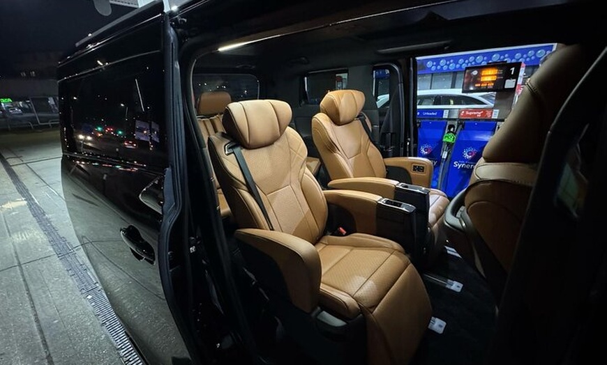 Image 6: Heathrow to Your London Hotel Private Transfer