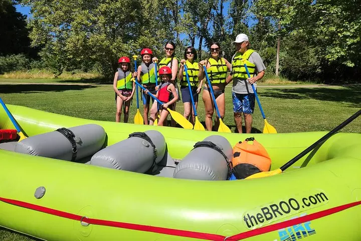Boise River Guided Rafting, Swimming and Wildlife Tour