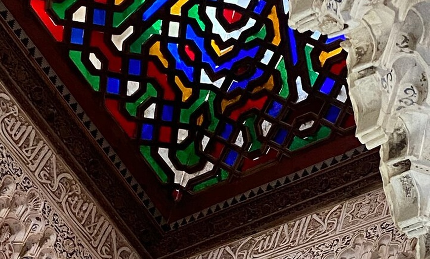 Image 15: Entradas de La Alhambra con Palacios Nazaríes +Tren Turístico