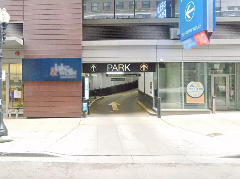 Parking at 210 N. Wells St. Self Park Garage