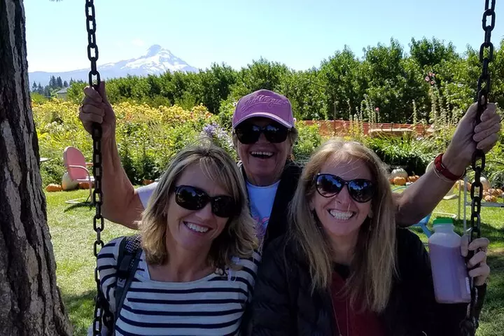 Mt. Hood Loop Tour from Portland