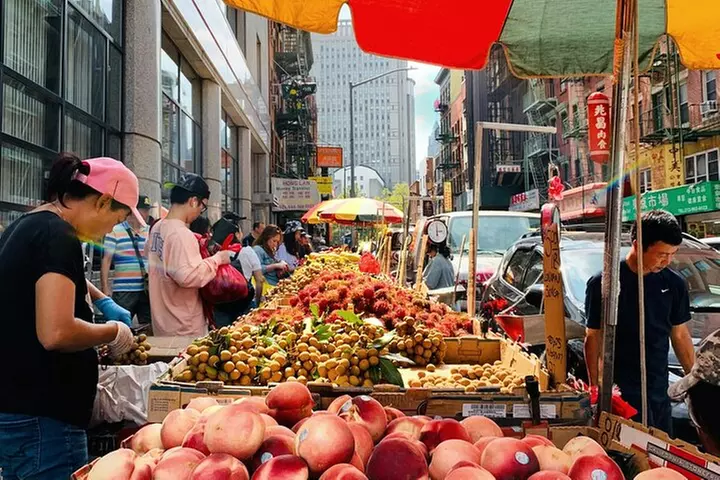 NYC: Chinatown & Little Italy Food Tour with 7 Flavorful Tastings