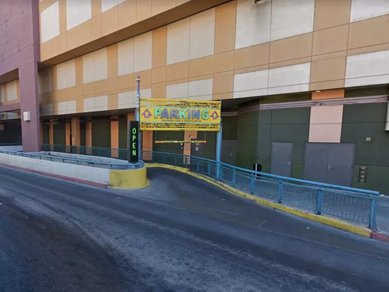 Parking at Neonopolis Garage