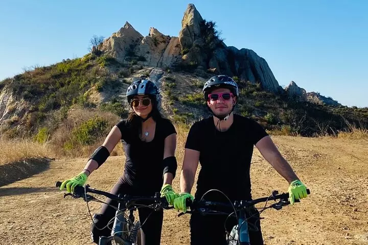 Scenic Malibu Overlook eMTB Experience (Beginner)