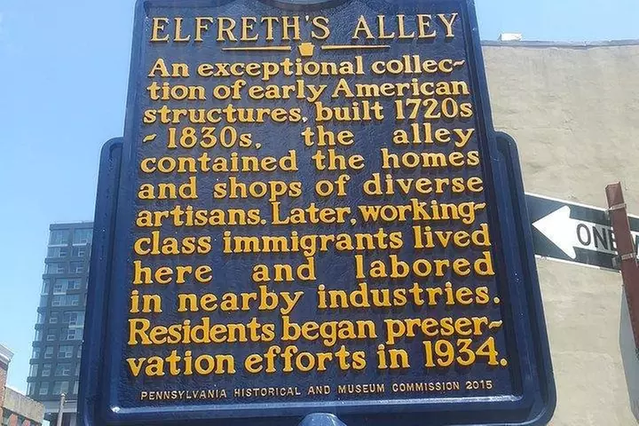 Hop-on Hop-off and Philly By Night Tour Combo