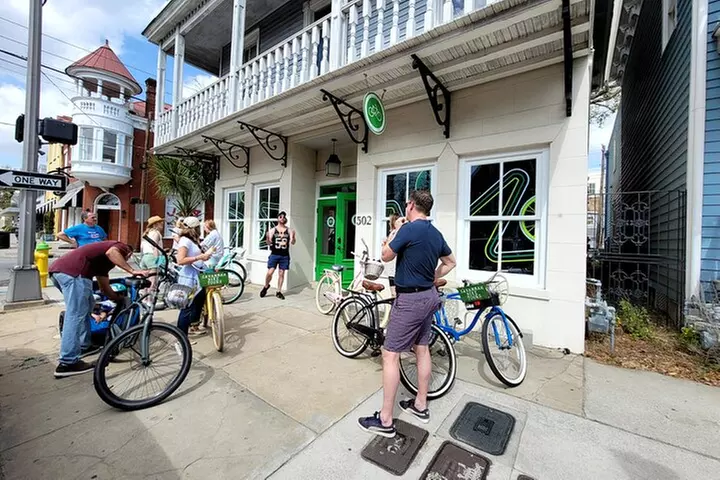 2-Hour Explore Savannah Bike Tour