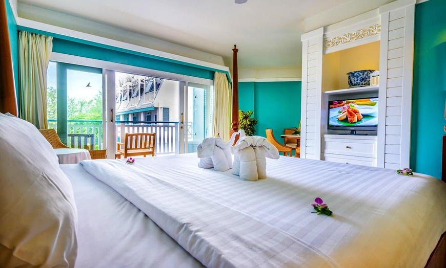 Image 21: ✈ SOUTHERN THAILAND | Phuket - Andaman Seaview Hotel 4*, 5 nights -...