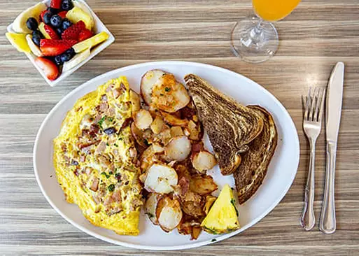 5% Cash Back at @ The Diner