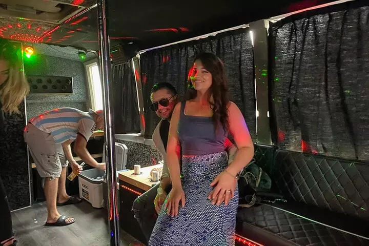 Miami Party Bus Tour: Wynwood, Brickell & Little Havana