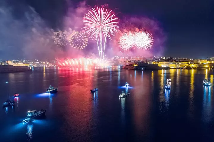 Chicago's Navy Pier Firework Sail Aboard a Tall Ship - Primary Image