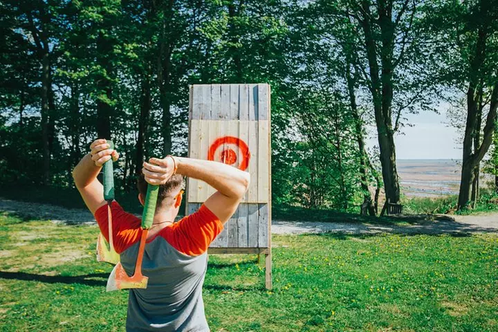 Axe-Throwing Adventure - Second Medium