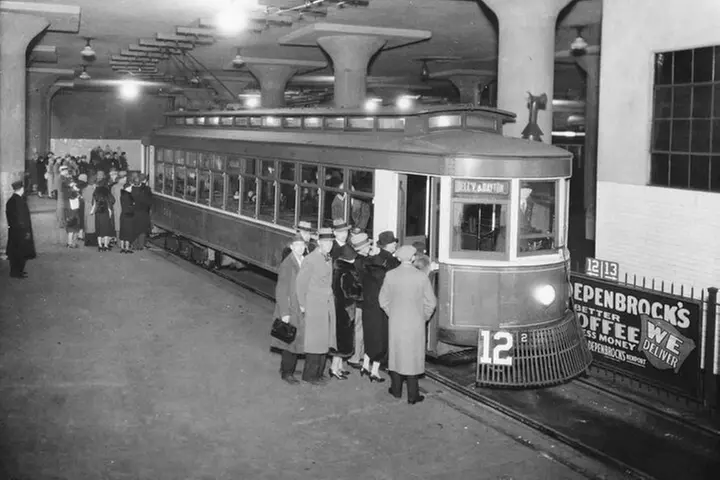 Cincinnati History & Sightseeing Bus Tour