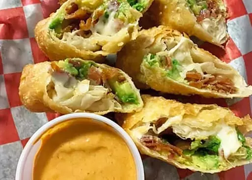 5% Cash Back at Mad Mike's Cheesesteaks & Salads