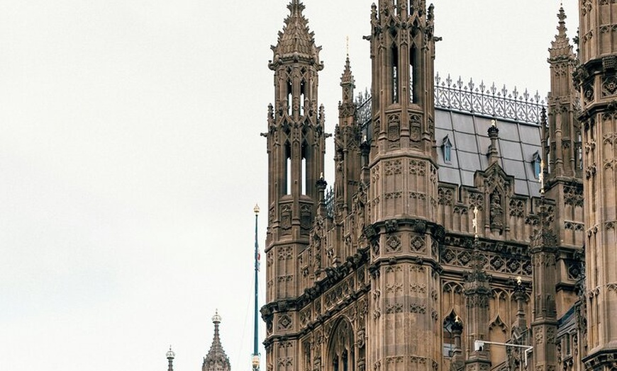 Image 5: London Top 30+ Sights Tour with Local Blue Badge Guide