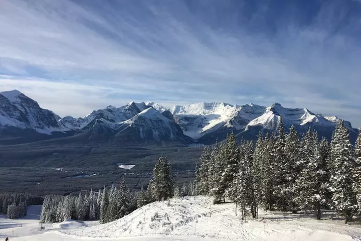4-Day Tour Winter Rockies in Banff, Lake Louise, Johnston Canyon - Second Medium