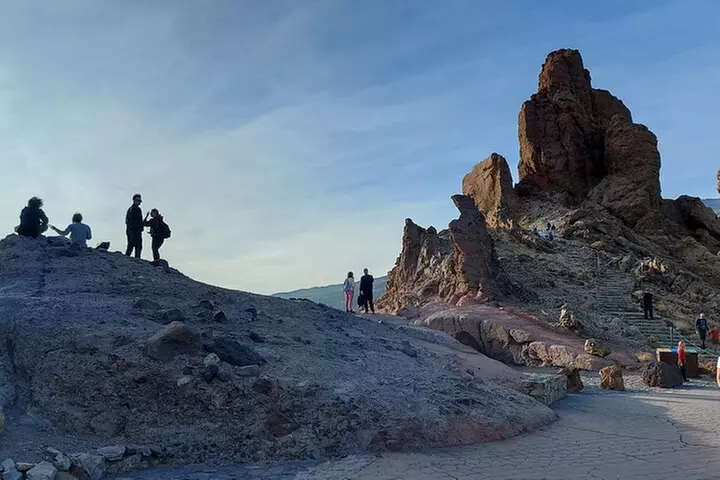 Parque Nacional Teide con furgoneta