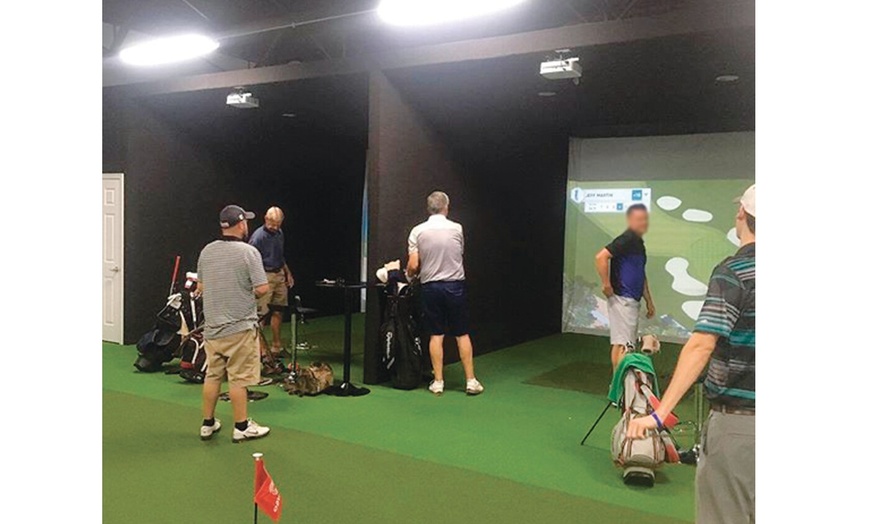 Image 2: $45 For A 2-Hour Play Or Practice Golf Session On The Simulator (Re...