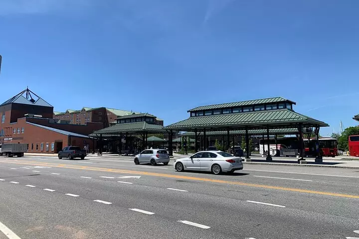 Ocean Drive Historic District: A Newport Self-Guided Driving Tour