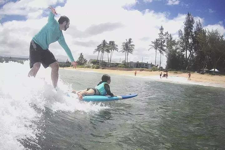 Group Surf Lessons for beginners on the North Shore of Oahu