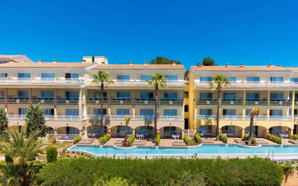 ✈ MAJORQUE | Manacor - Insotel Cala Mandía Resort & Spa 4*, 3 nuit ...