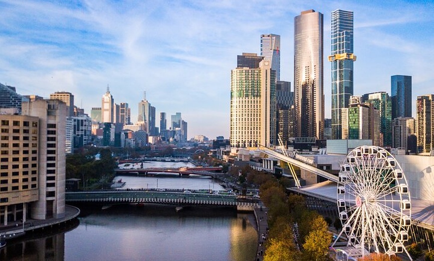 Image 5: Skyline Melbourne Pass