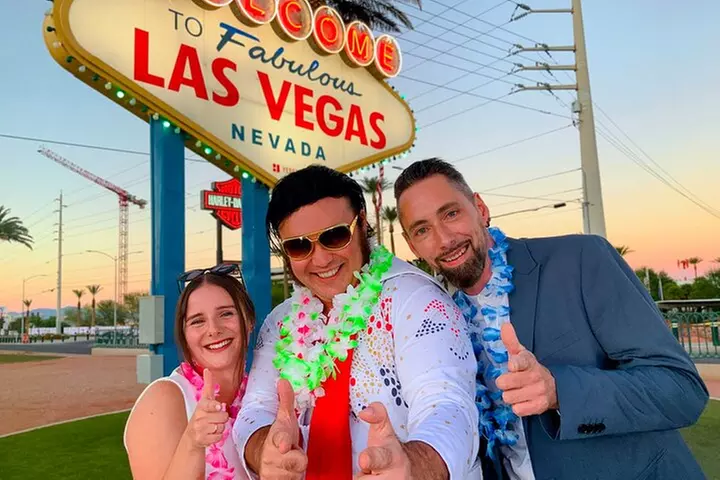 Get Married: Elvis Wedding + Las Vegas Sign + Photography